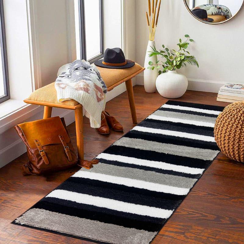 Buy Luxe Soft Runner Rug - Black Runner Rug from Vaaree