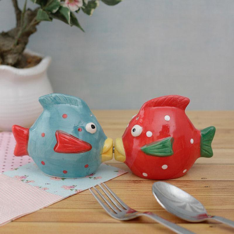 Buy Fish Pal Salt And Pepper Shaker Salt & Pepper Bottles from Vaaree