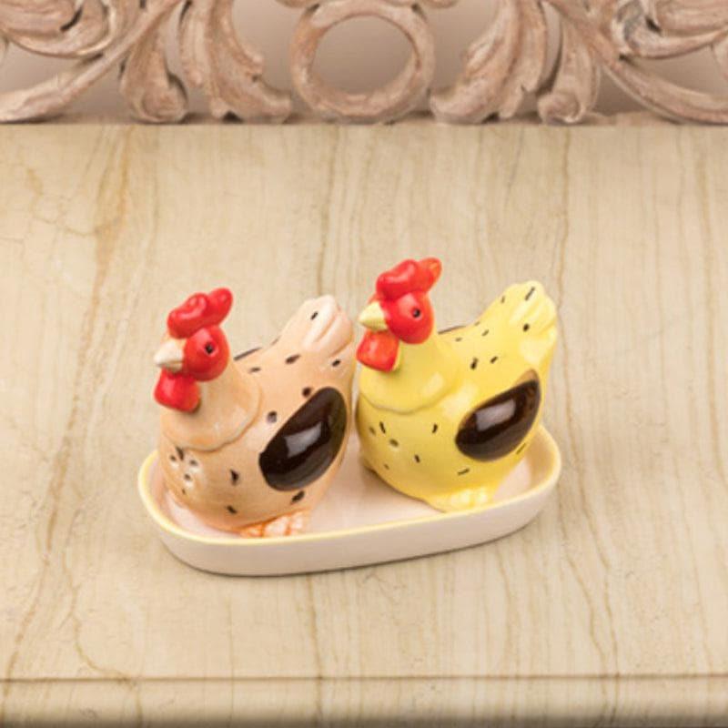 Salt & Pepper Bottles - Hen Couple Salt And Pepper Shaker