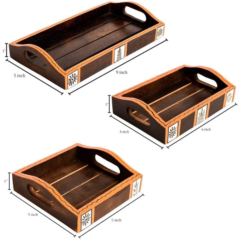 Buy Madhi Wooden Tray - Set Of Three Serving Tray from Vaaree