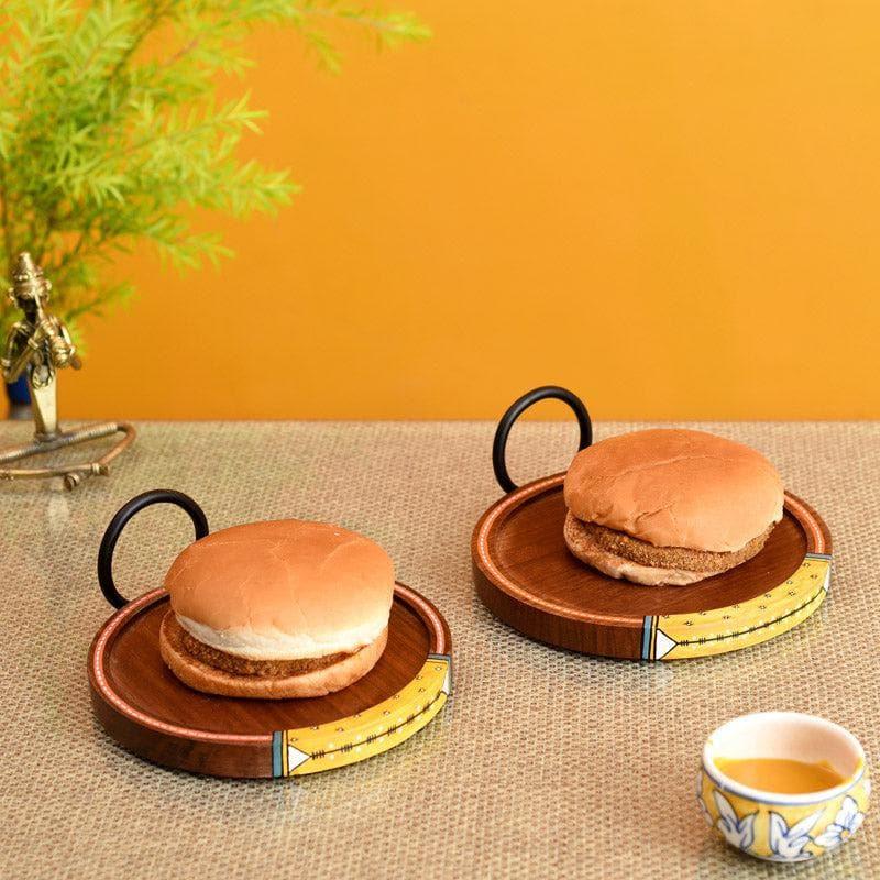 Buy Ringo Reel Tray - Set Of Two Serving Tray from Vaaree