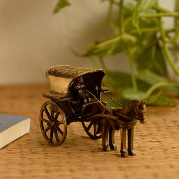 Showpieces - Brass Antique Horse Carriage Showpiece