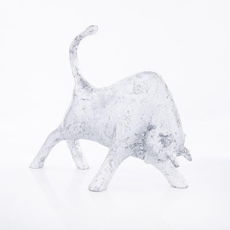 Buy Bull Fury Showpiece Showpieces from Vaaree