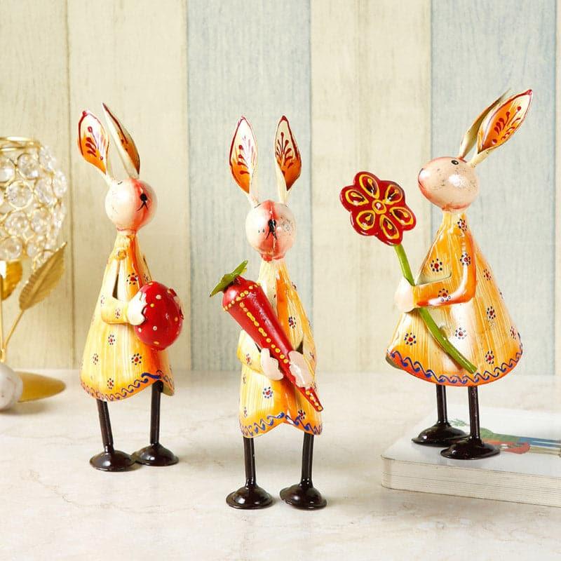 Buy Bunny Girl Gang Showpiece - Set Of Three Showpiece from Vaaree