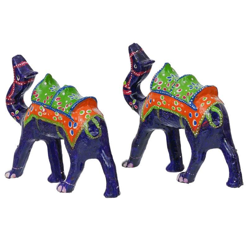 Buy Camel Savaari Showpiece - Set Of Two Showpieces from Vaaree