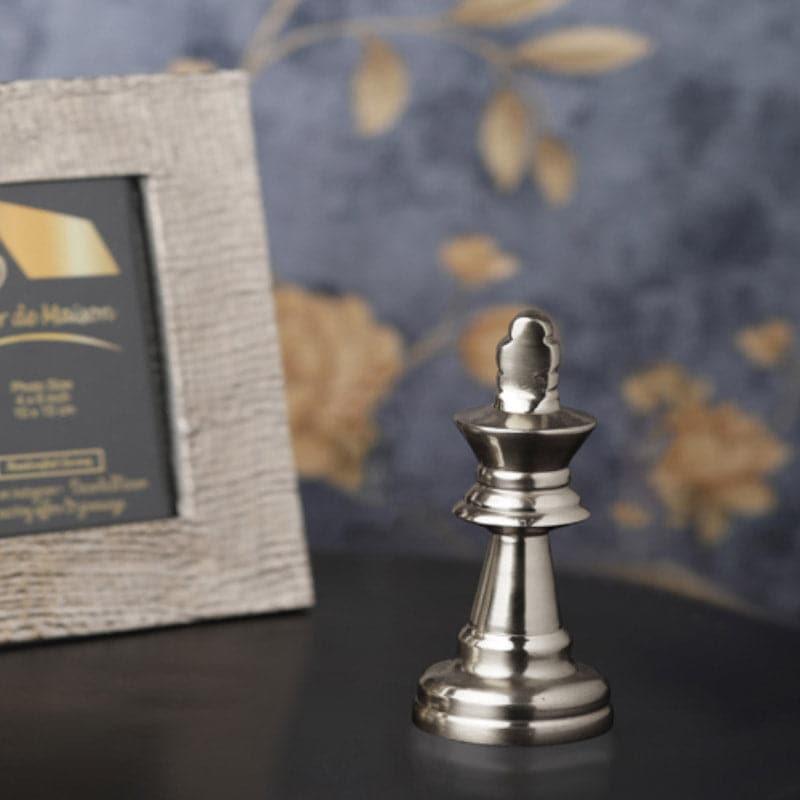 Buy Chess Charm King Showpiece - Silver Showpieces from Vaaree