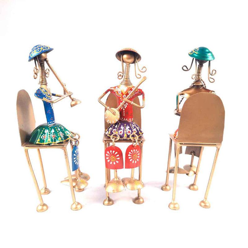 Buy Dwida Musical Showpiece - Set Of Three Showpieces from Vaaree