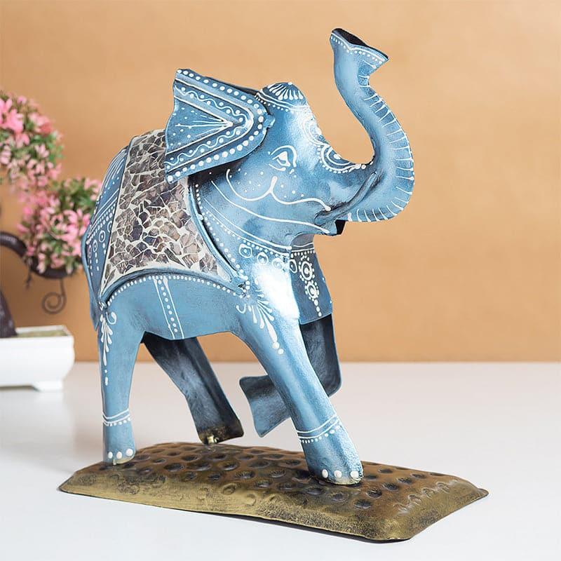 Buy Elephant Jungle Roar Showpiece Showpieces from Vaaree