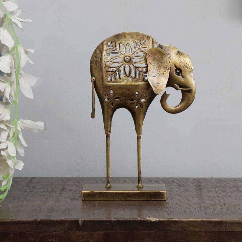 Buy Ethnic Elephant Pride Showpiece Showpiece from Vaaree