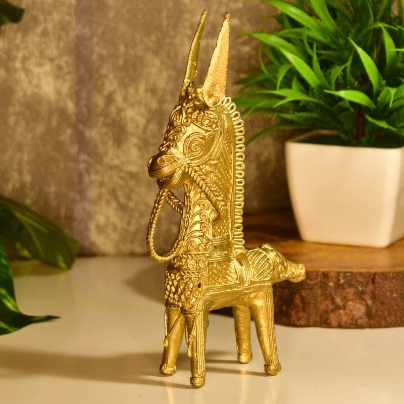 Buy Ethnic Festive Horse Showpiece Showpieces from Vaaree