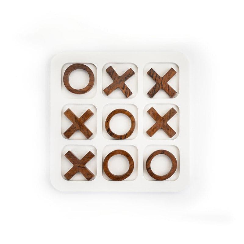 Buy Fenby Tic Tac Toe Table Accent - Brown Showpieces from Vaaree