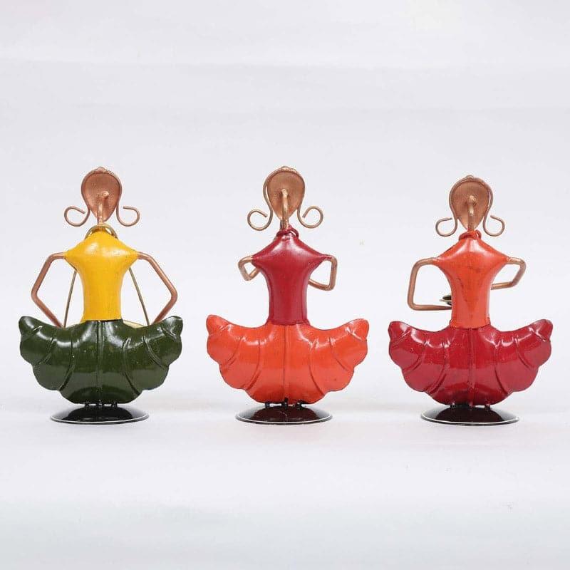 Buy Folk Musical Odyssy Showpiece - Set Of Three Showpiece from Vaaree