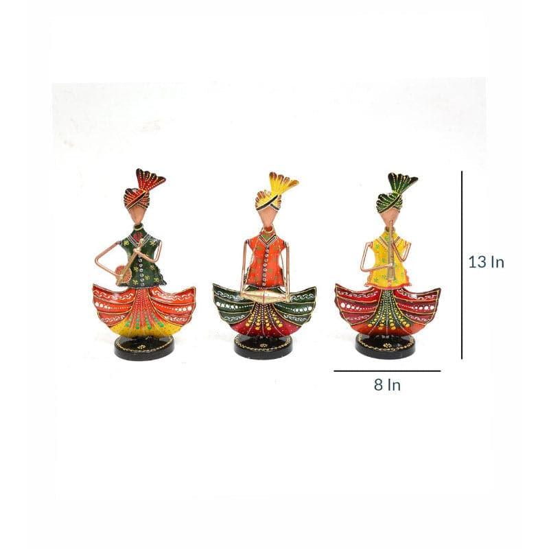 Buy Folk Rythm Showpiece - Set Of Three Showpieces from Vaaree