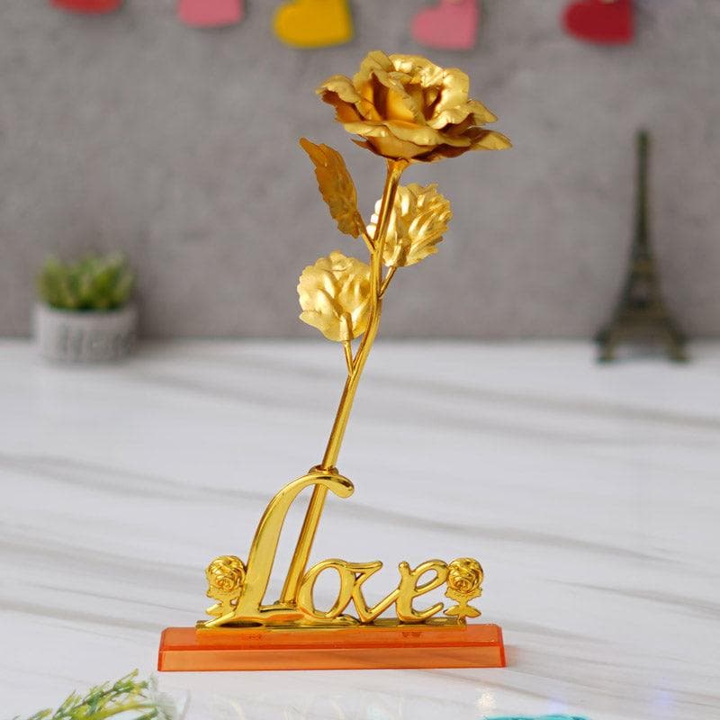 Buy Forever Your Lover Valentine Showpiece - Gold Showpiece from Vaaree