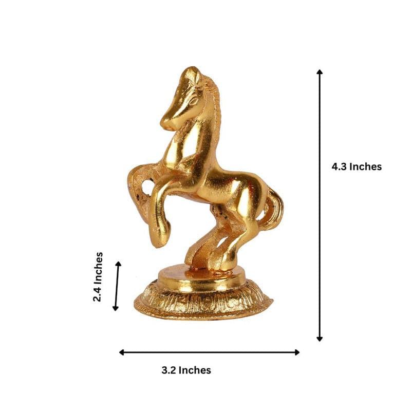 Buy Horse Majesti Showpiece Showpieces from Vaaree