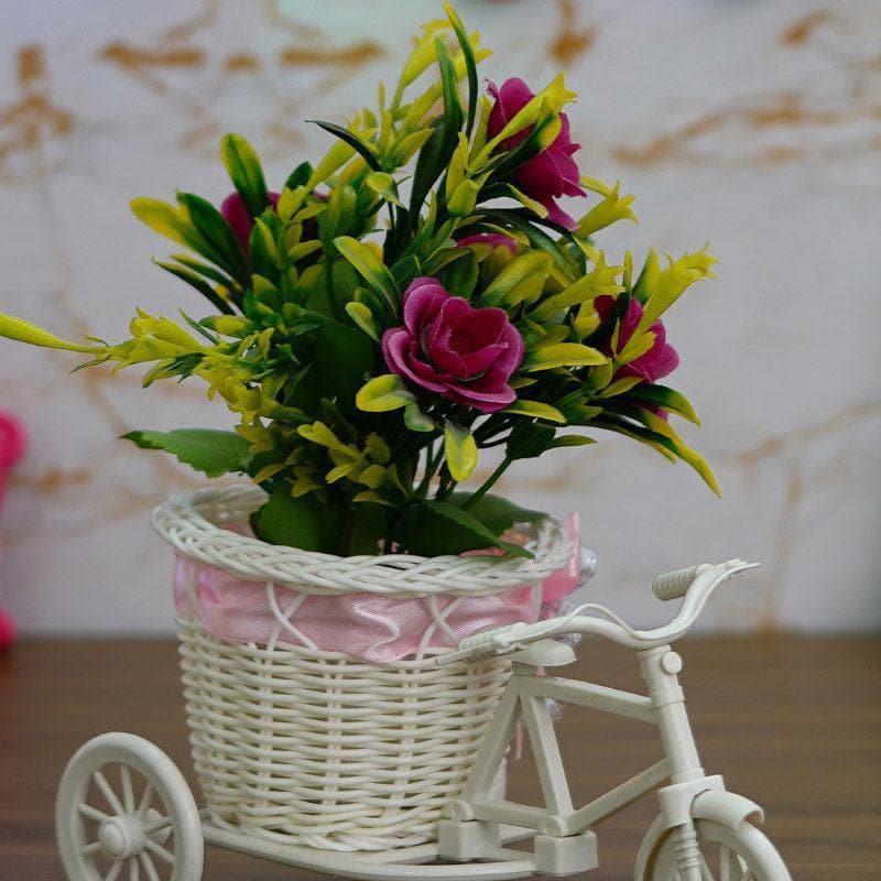 Buy Love Bouquet Cycle Valentine Showpiece Showpieces from Vaaree