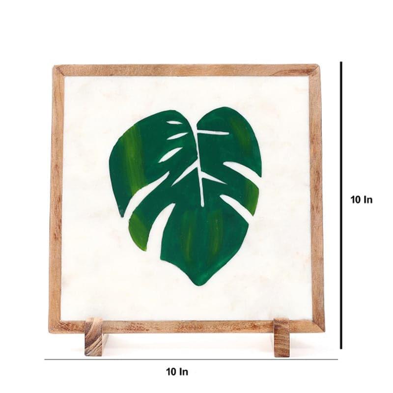 Buy Monstera Leaf Showpiece Showpiece from Vaaree