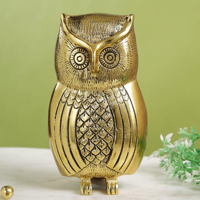 Buy Owlery Luck Showpiece Showpieces from Vaaree