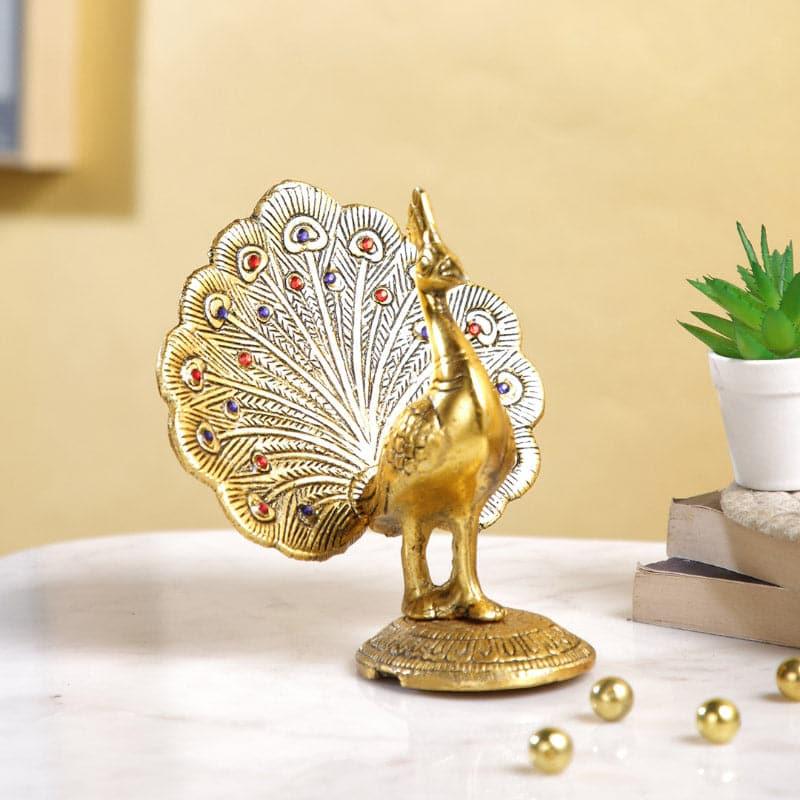 Buy Peacock Presense Showpiece Showpieces from Vaaree