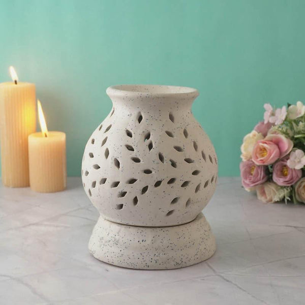 Showpieces - Pot Shaped Oil Diffuser - White