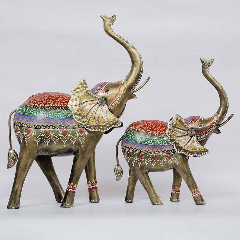 Buy Regal Gajendra Showpiece - Set Of Two Showpieces from Vaaree