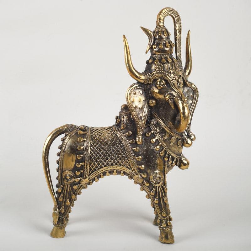 Buy Sacred Nandi Ganesha Idol Showpieces from Vaaree