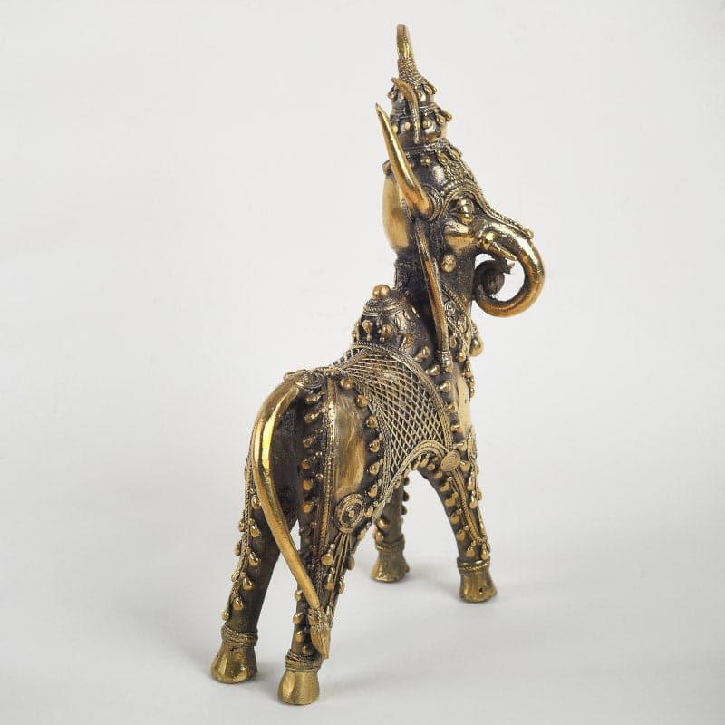 Buy Sacred Nandi Ganesha Idol Showpieces from Vaaree