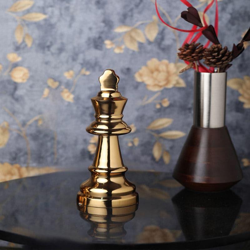 Buy The Chess King Showpiece - Gold Showpieces from Vaaree