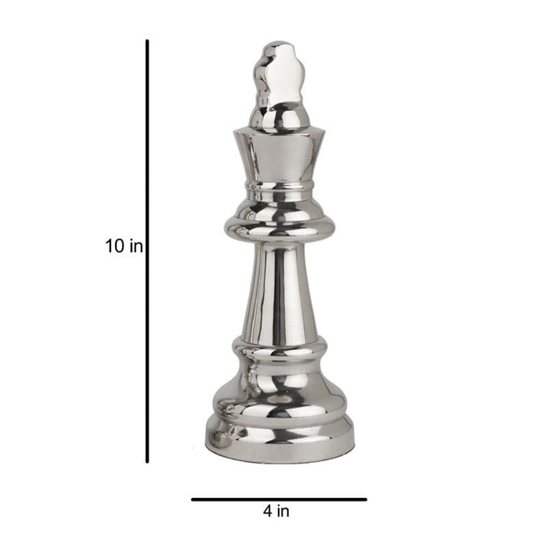 Buy The Chess King Showpiece - Silver Showpieces from Vaaree