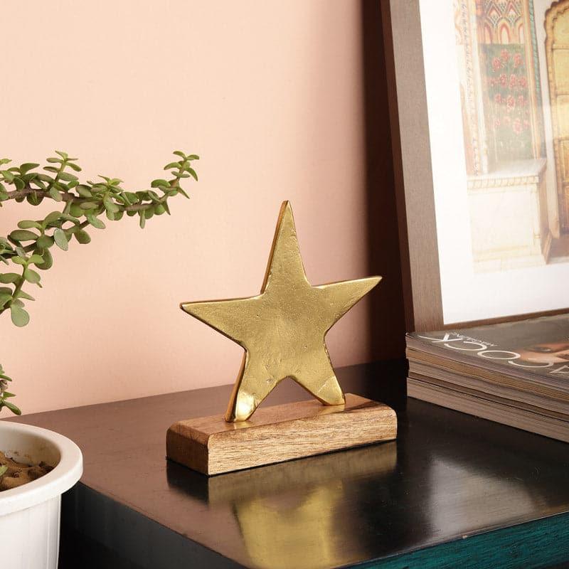 Buy The North Star Showpiece - Gold Showpieces from Vaaree