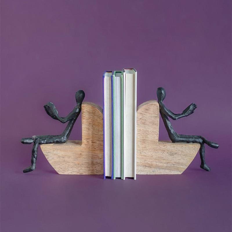 Buy The Reader Bookends Showpieces from Vaaree