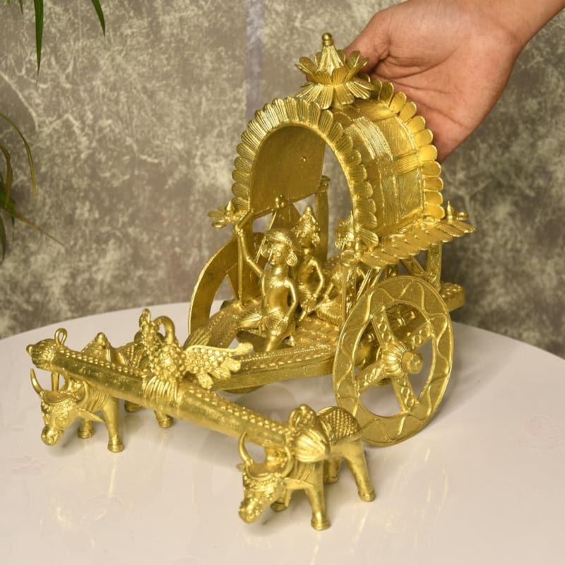 Buy The Regal Chariot Showpiece Showpiece from Vaaree