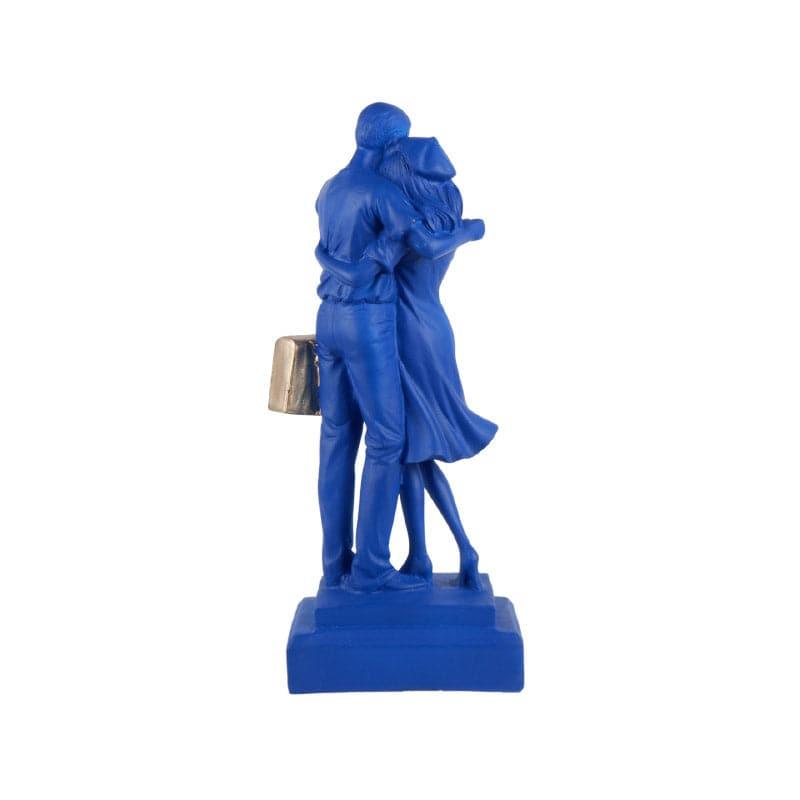 Buy Warm Hug Couple Showpiece - Blue Showpieces from Vaaree