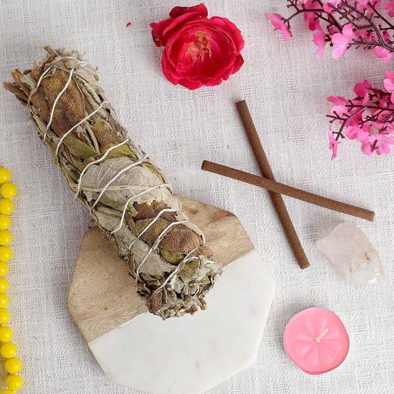 Buy Clear Quartz And Sage Smudge Wand Smudge Wand from Vaaree