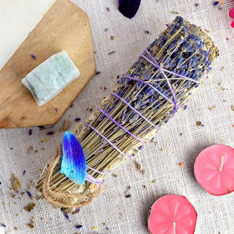 Buy White Sage With Lavender And Amazonite Crystal Smudge Wand from Vaaree