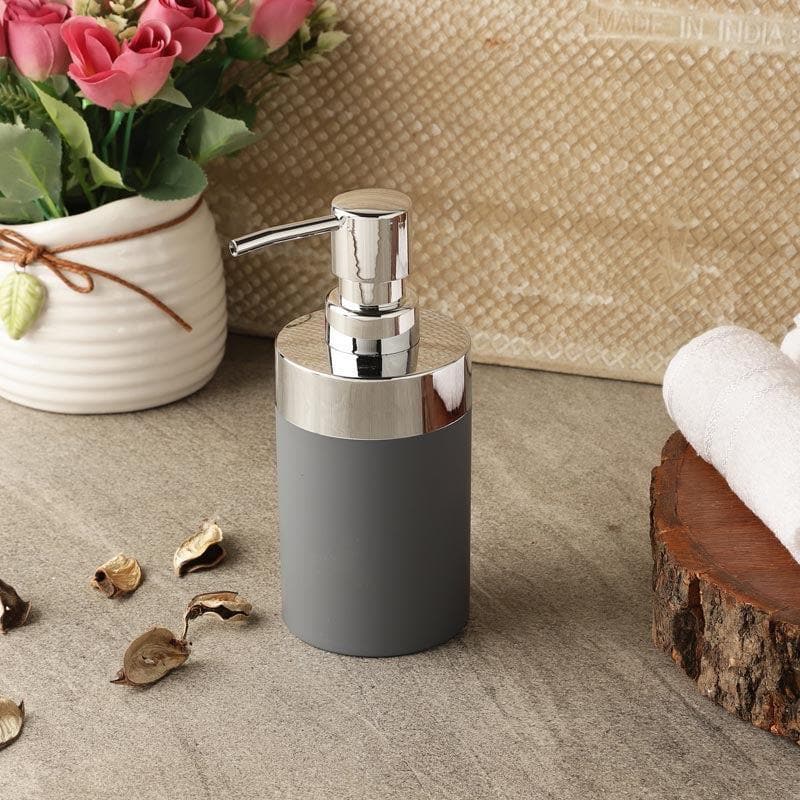 Buy Puro Soap Dispenser Soap Dispenser from Vaaree