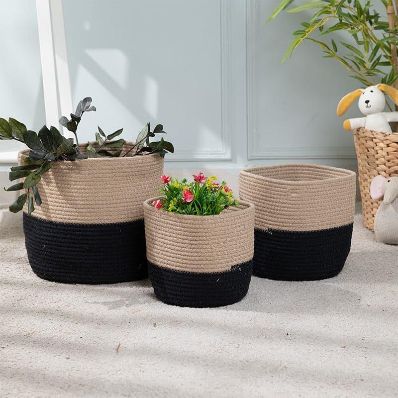 Buy Rhett Natural Fiber Basket - Set Of Two Storage Basket from Vaaree