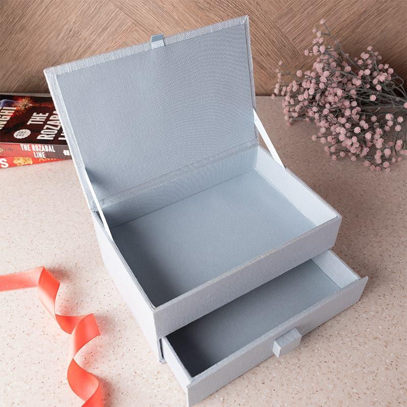 Buy Hue Glory Organiser - Rainbow Collection Storage Box from Vaaree