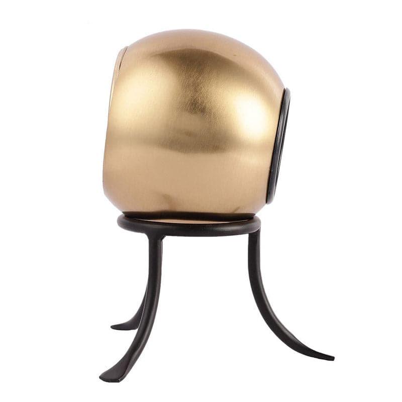 Buy Roxy Table Clock - Gold Table Clock from Vaaree