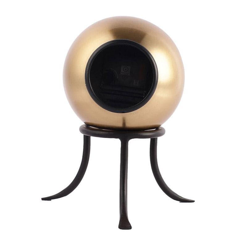 Buy Roxy Table Clock - Gold Table Clock from Vaaree