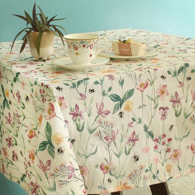 Buy Runa Table Cover - Four Seater Table Cover from Vaaree