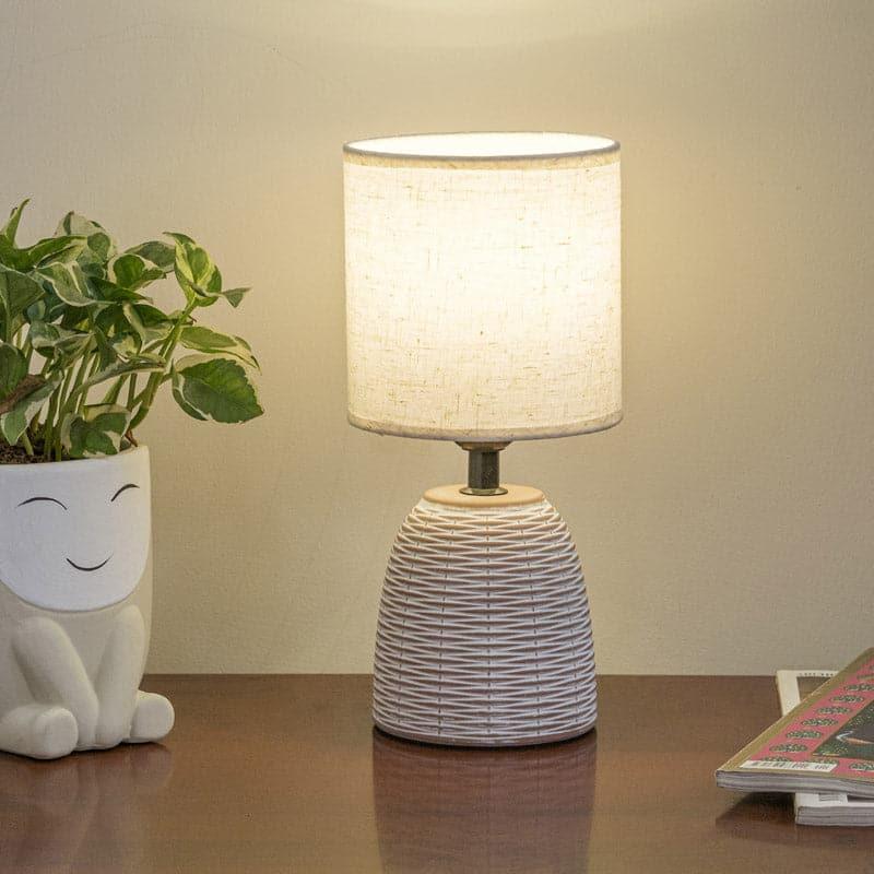 Buy Blaze Geomertric Ceramic Lamp Table Lamp from Vaaree