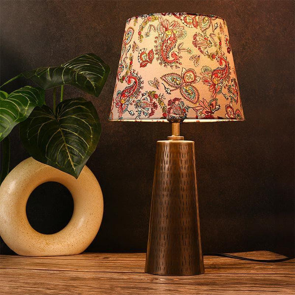 Table Lamp - Cassius Etched Copper Table Lamp - White & Red