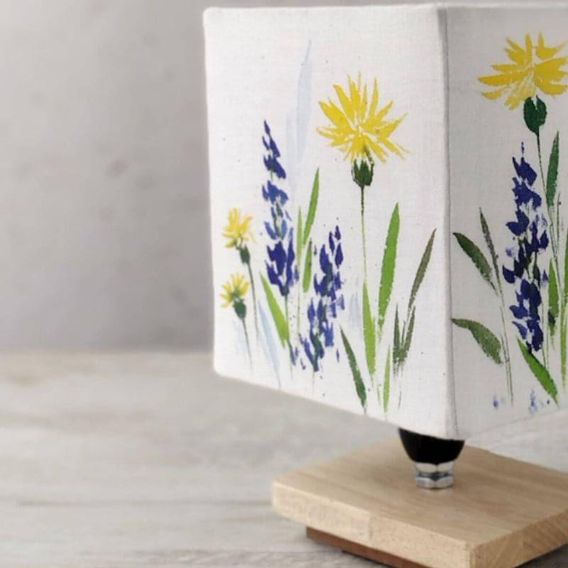 Table Lamp - Daylily Bloom Table Lamp