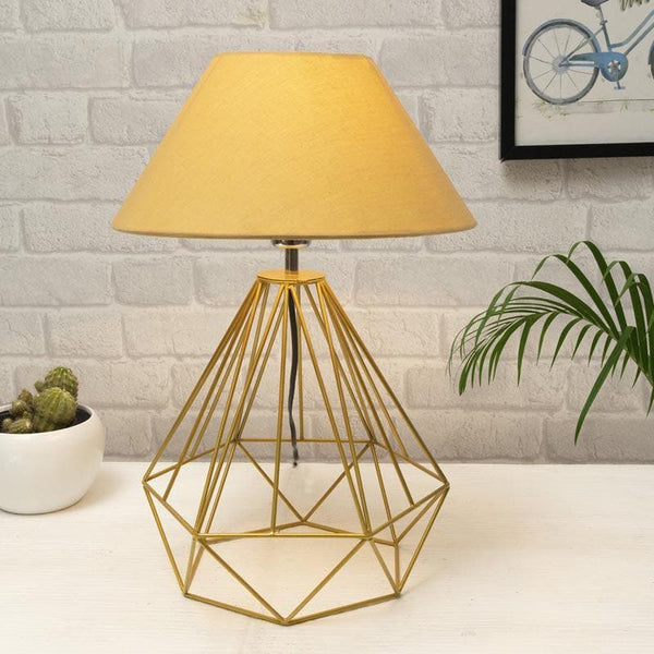 Table Lamp - Diamond Dust Gold Table Lamp - Golden