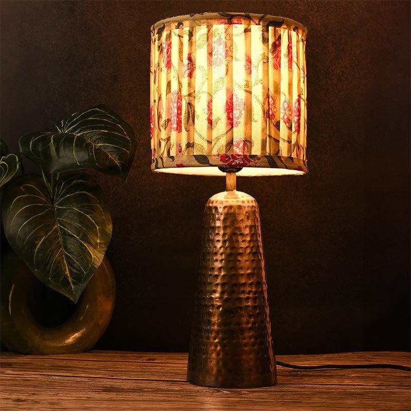 Table Lamp - Eden Hammered Table Golden Lamp - Lemon