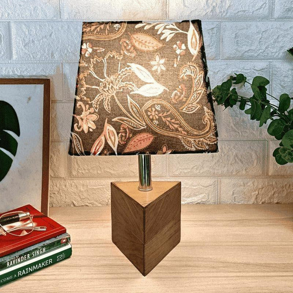 Table Lamp - European Paisley Triangular Table Lamp