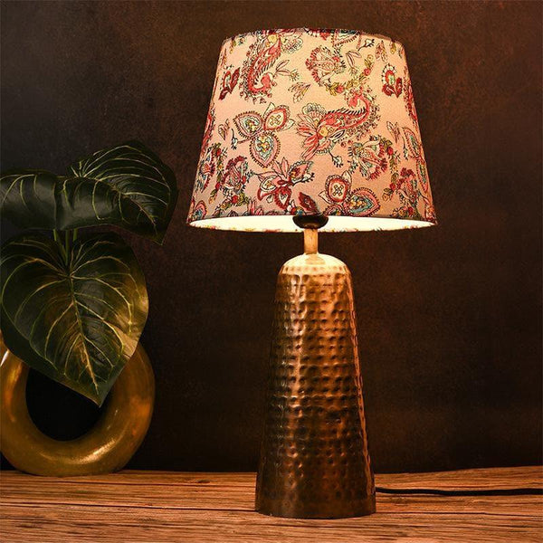 Table Lamp - Mabel Hammered Golden Table Lamp - White & Red