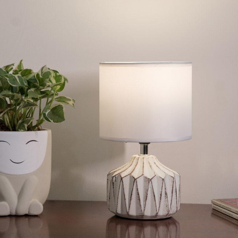 Buy Tashia Geometric Table Lamp Table Lamp from Vaaree