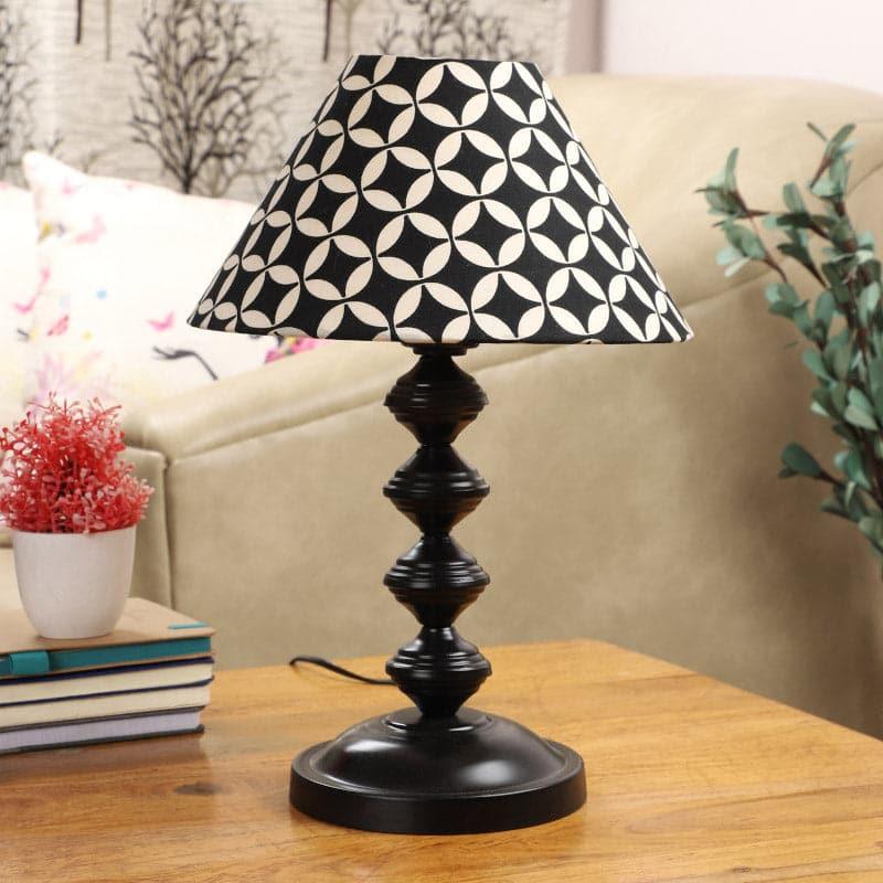 Table Lamp - Tatania Vendora Table Lamp